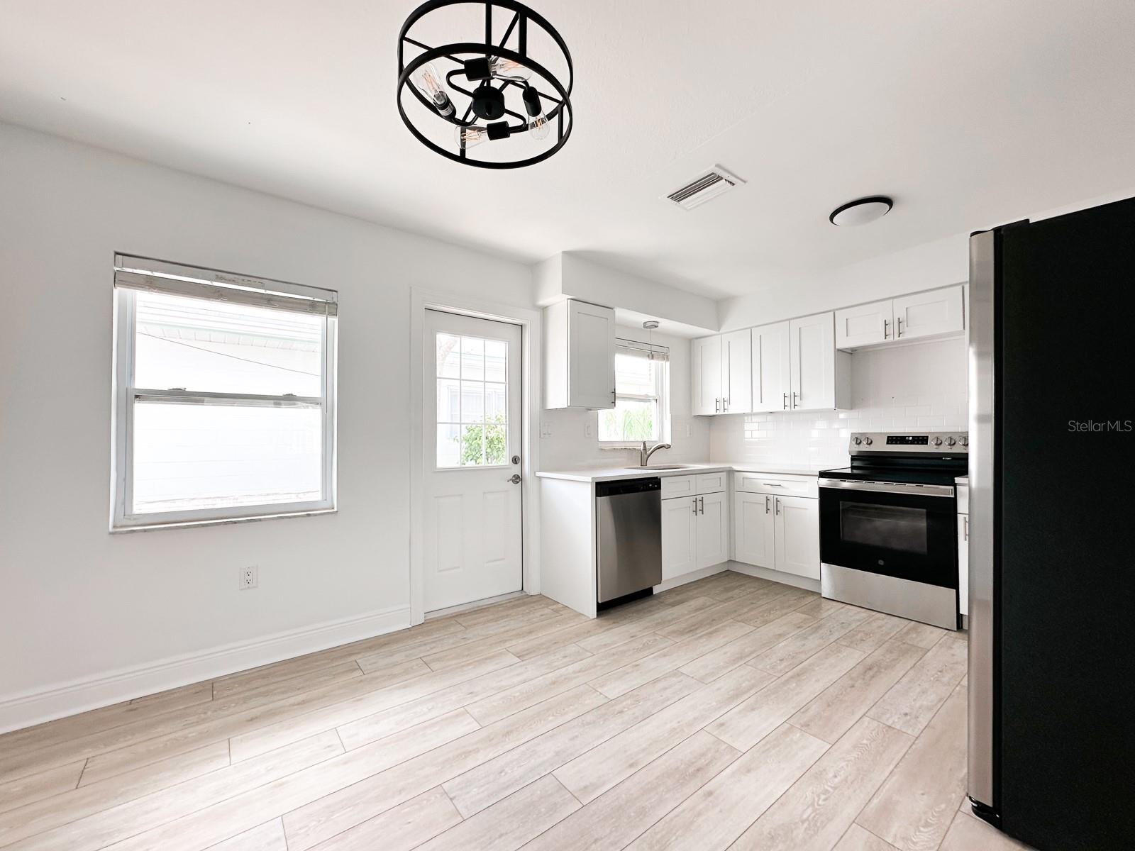 ISLE OF PALMS - Residential