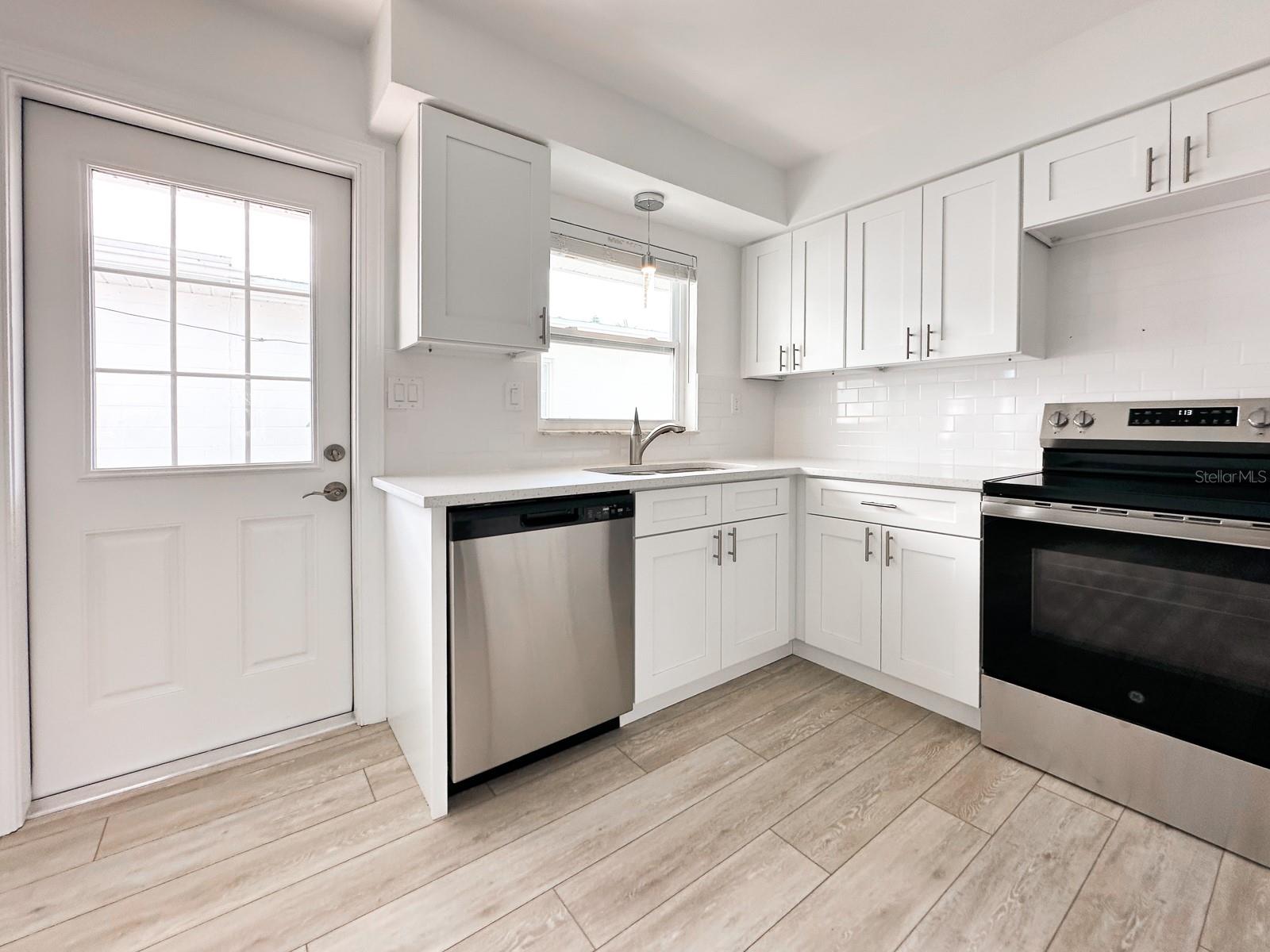 ISLE OF PALMS - Residential