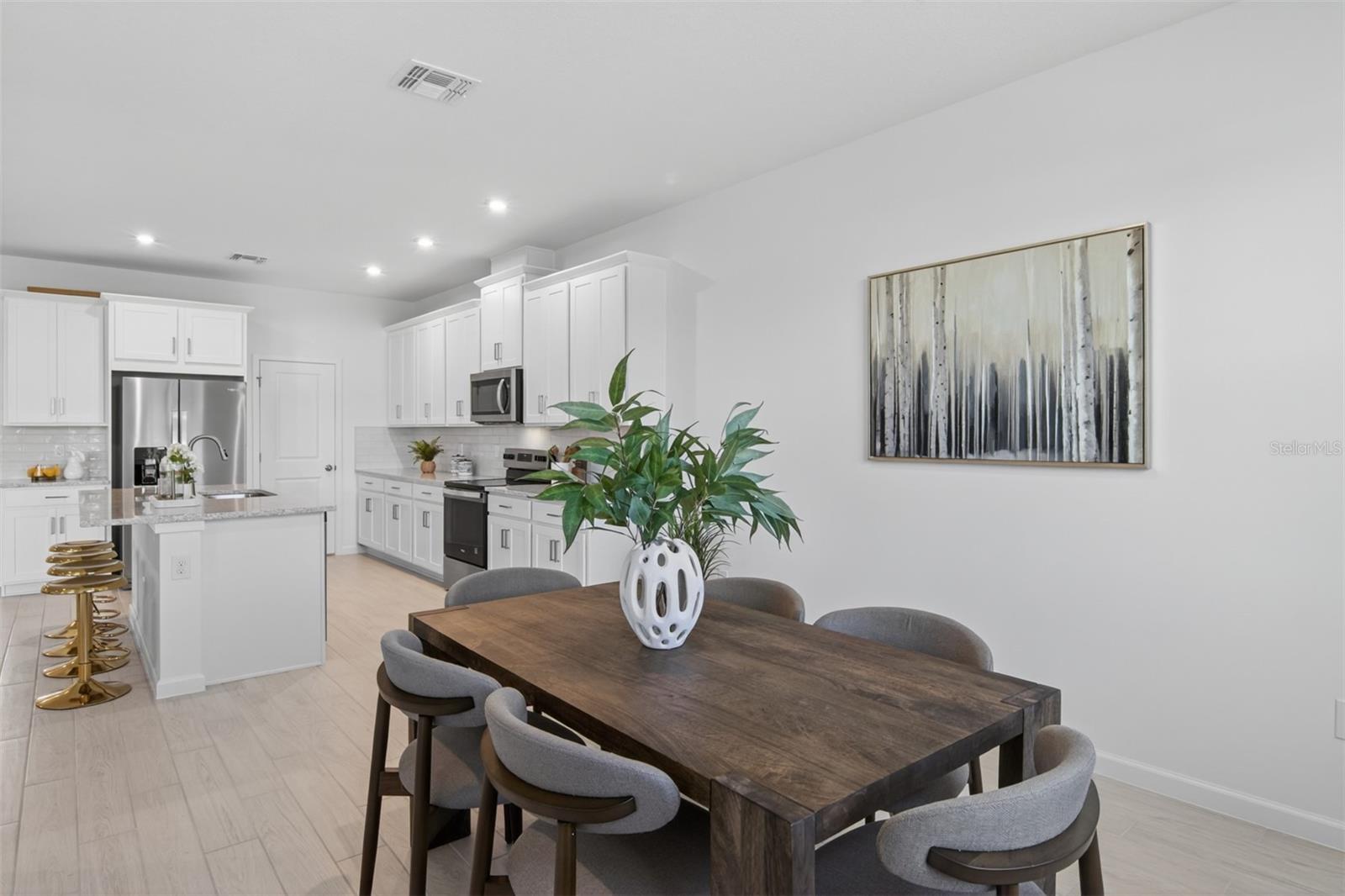 2683 DAISY FIELD COURT