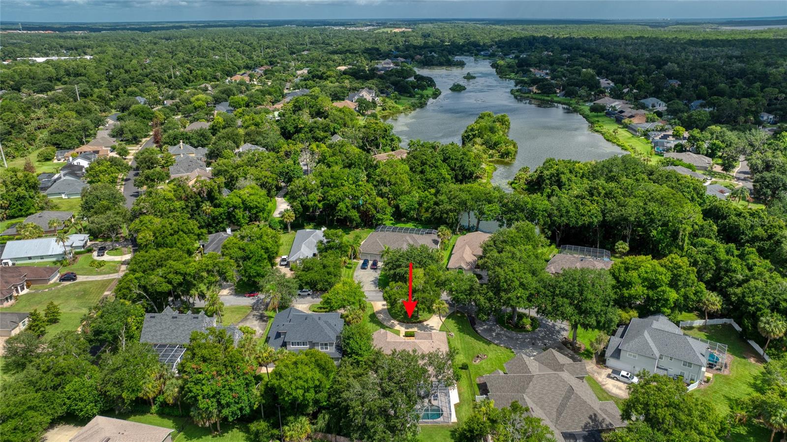 5 WATERCLIFF LANE