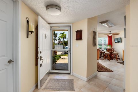 Condominium in ST PETERSBURG FL 6011 BAHIA DEL MAR BOULEVARD 10.jpg