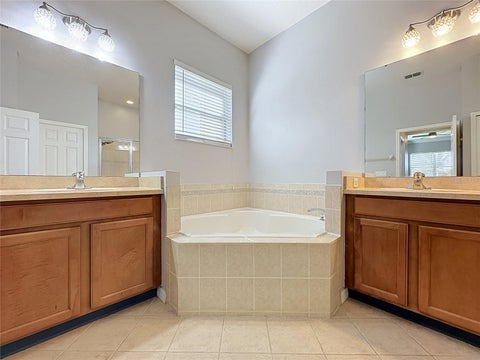 Tiny photo for 157 Crepe Myrtle Drive, Groveland, FL 34736 (MLS # G5115526)