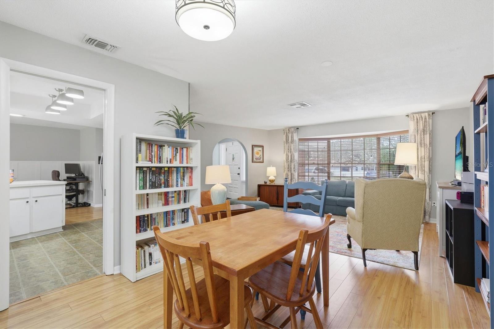 LOCH HAVEN - Residential