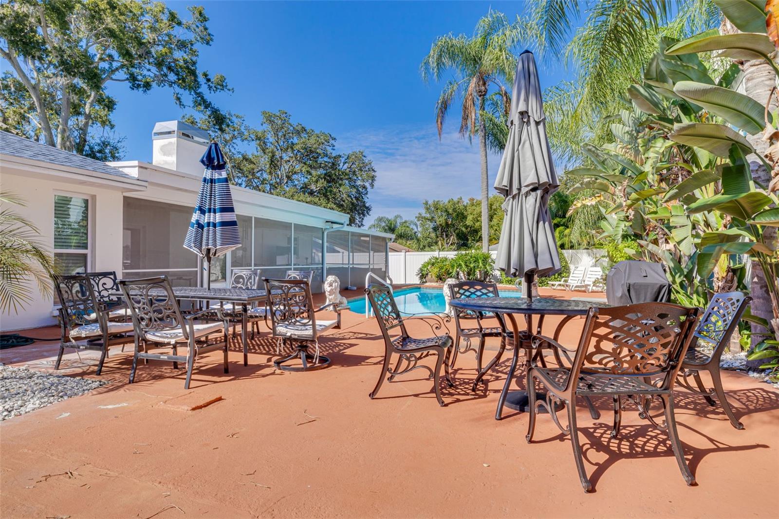 SPANISH PINES 3RD ADD - Residential