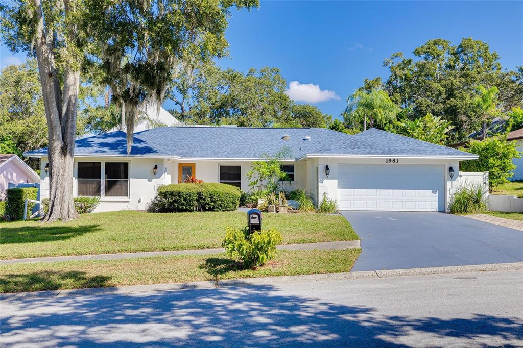 Photo of 1981 Castille Drive, Dunedin, FL 34698 (MLS # TB8433748)