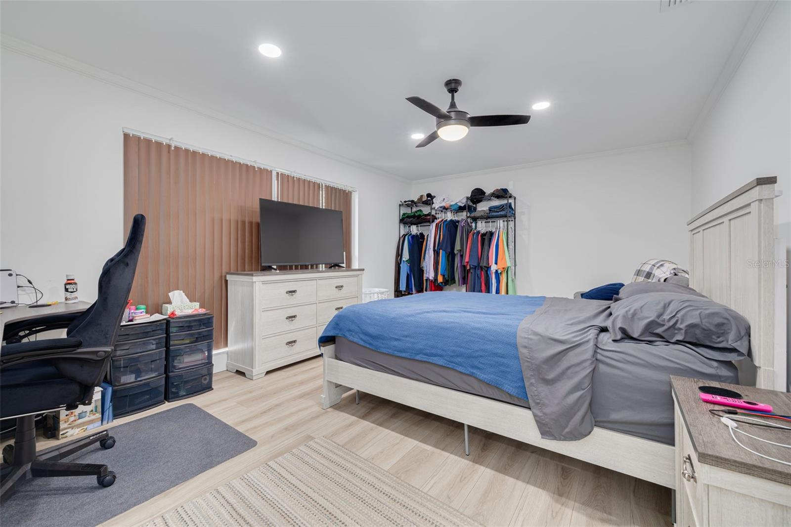 SPANISH PINES 3RD ADD - Residential