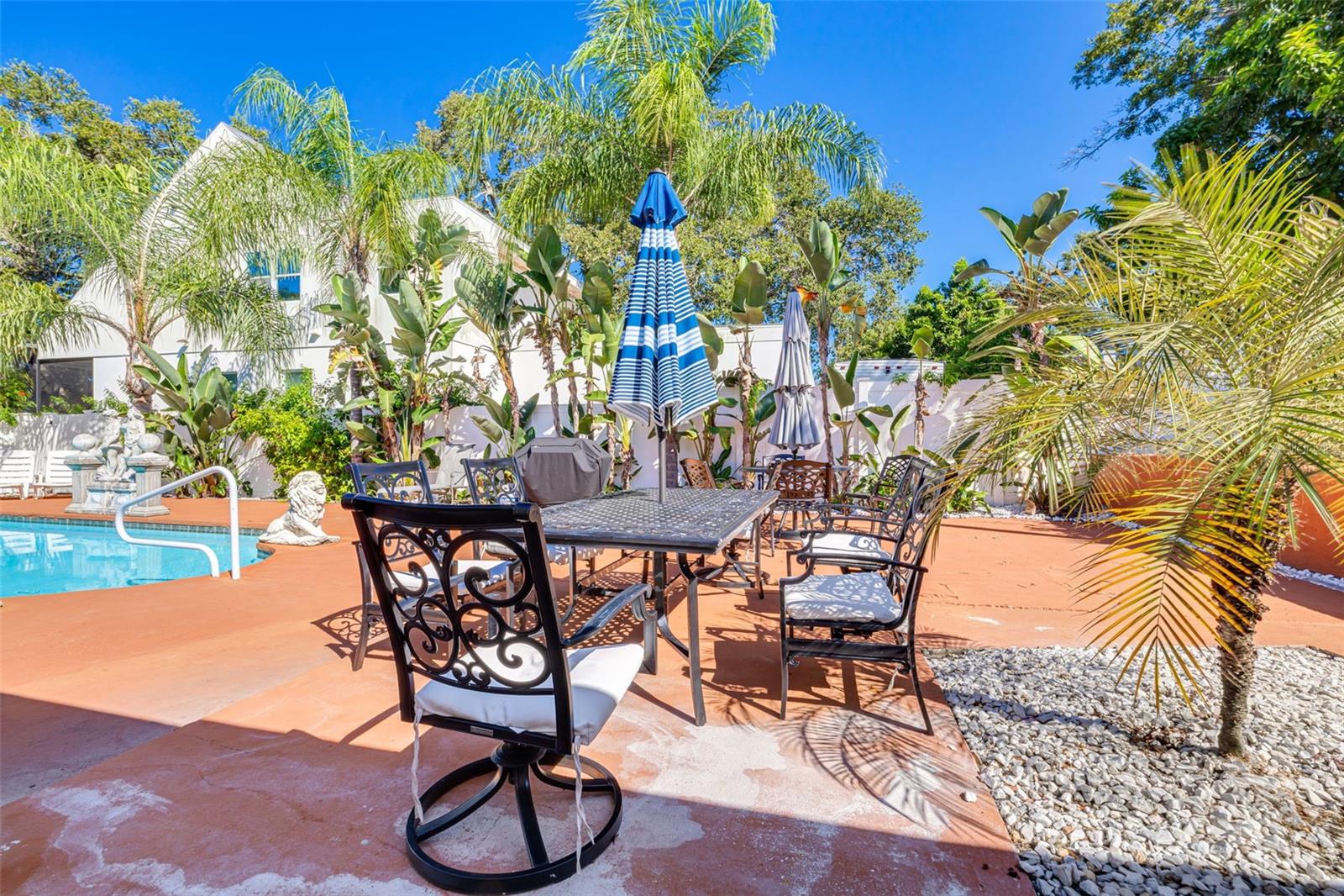 SPANISH PINES 3RD ADD - Residential