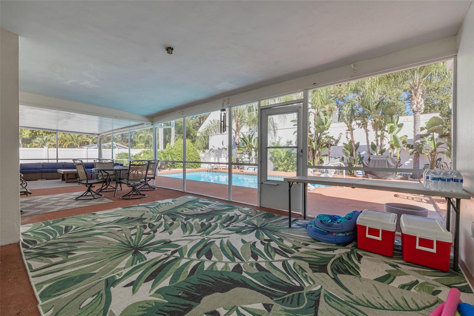 SPANISH PINES 3RD ADD - Residential