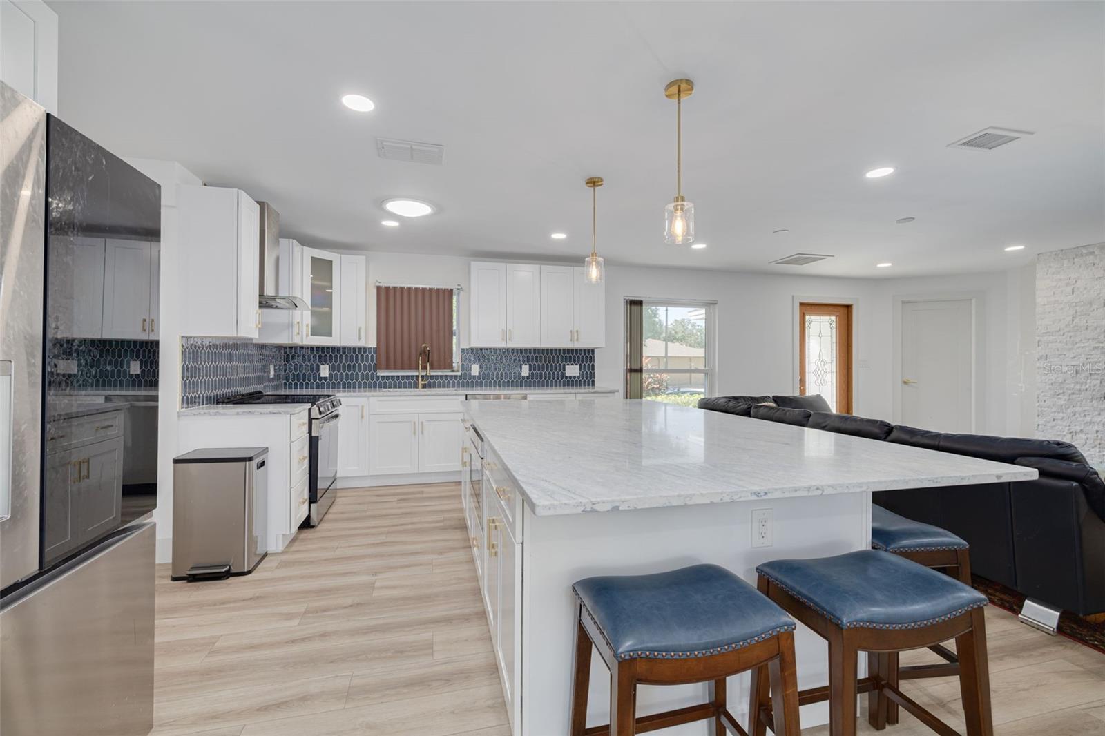 SPANISH PINES 3RD ADD - Residential