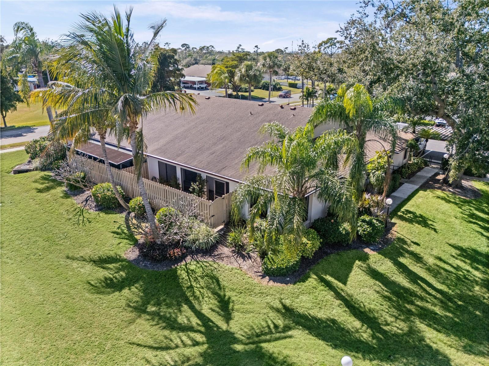 COUNTRY VILLAGE SEC 8 - Residential