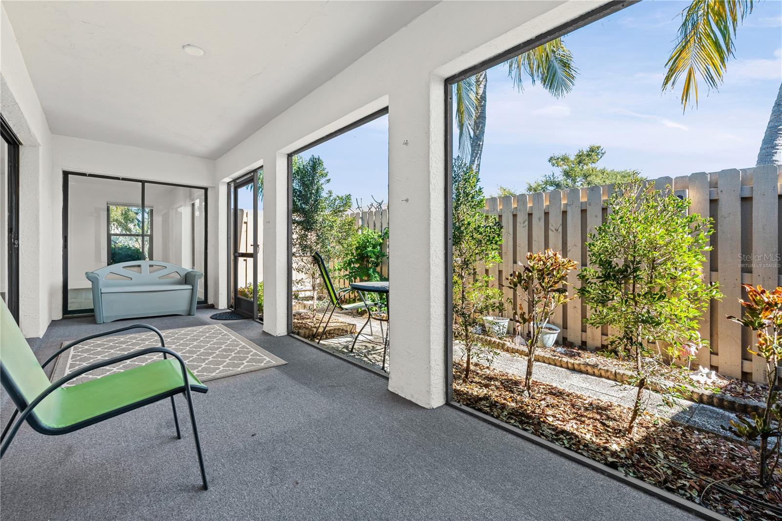 COUNTRY VILLAGE SEC 8 - Residential