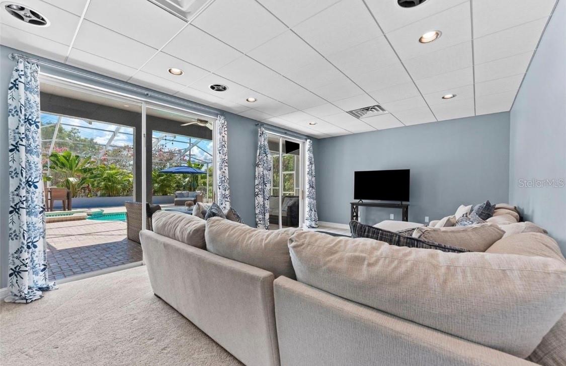 CARROLLWOOD RESERVE - Residential