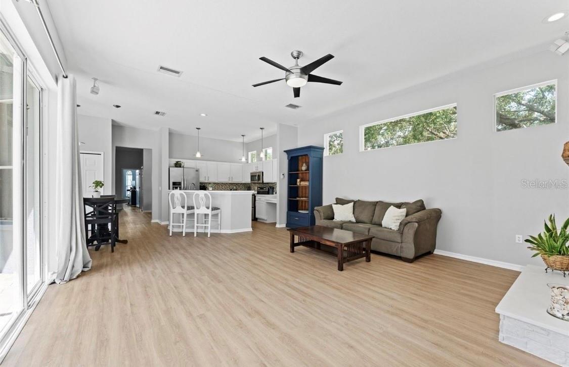 CARROLLWOOD RESERVE - Residential