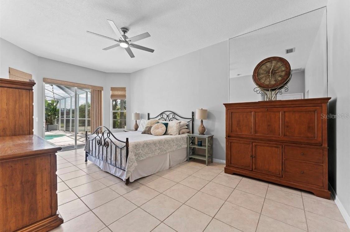 CARROLLWOOD RESERVE - Residential