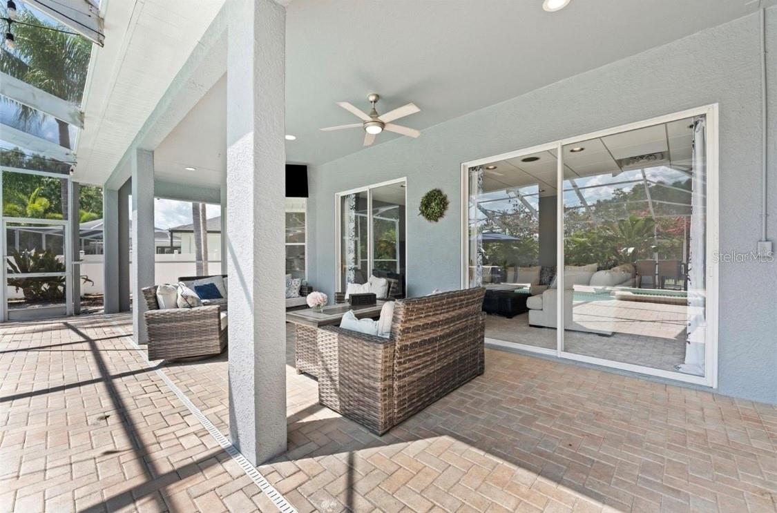 CARROLLWOOD RESERVE - Residential