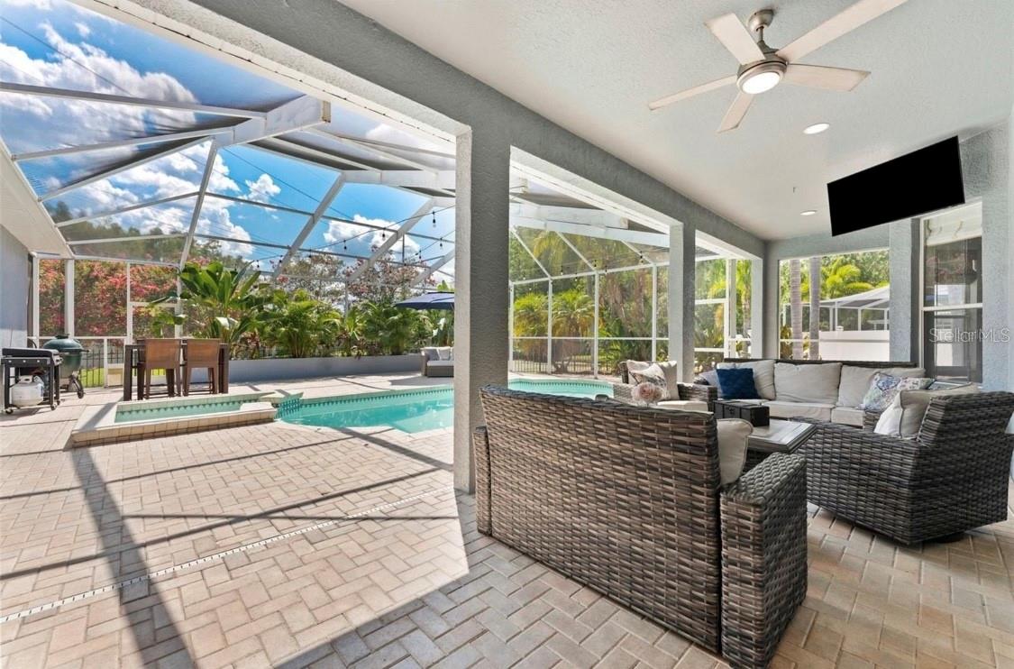 CARROLLWOOD RESERVE - Residential