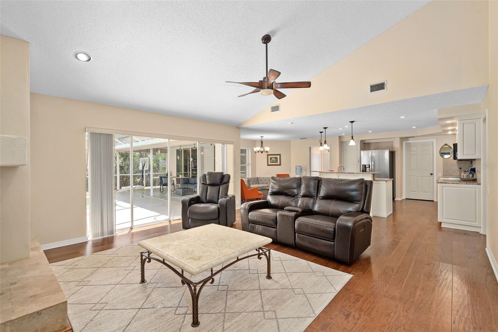 SWEETWATER COUNTRY CLUB SEC B - Residential