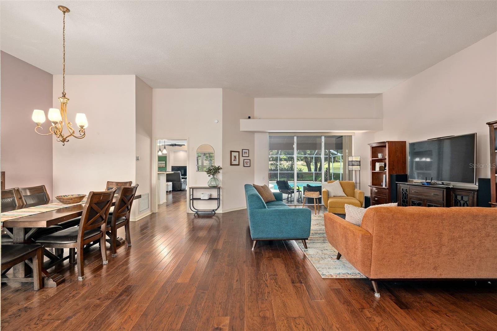 SWEETWATER COUNTRY CLUB SEC B - Residential