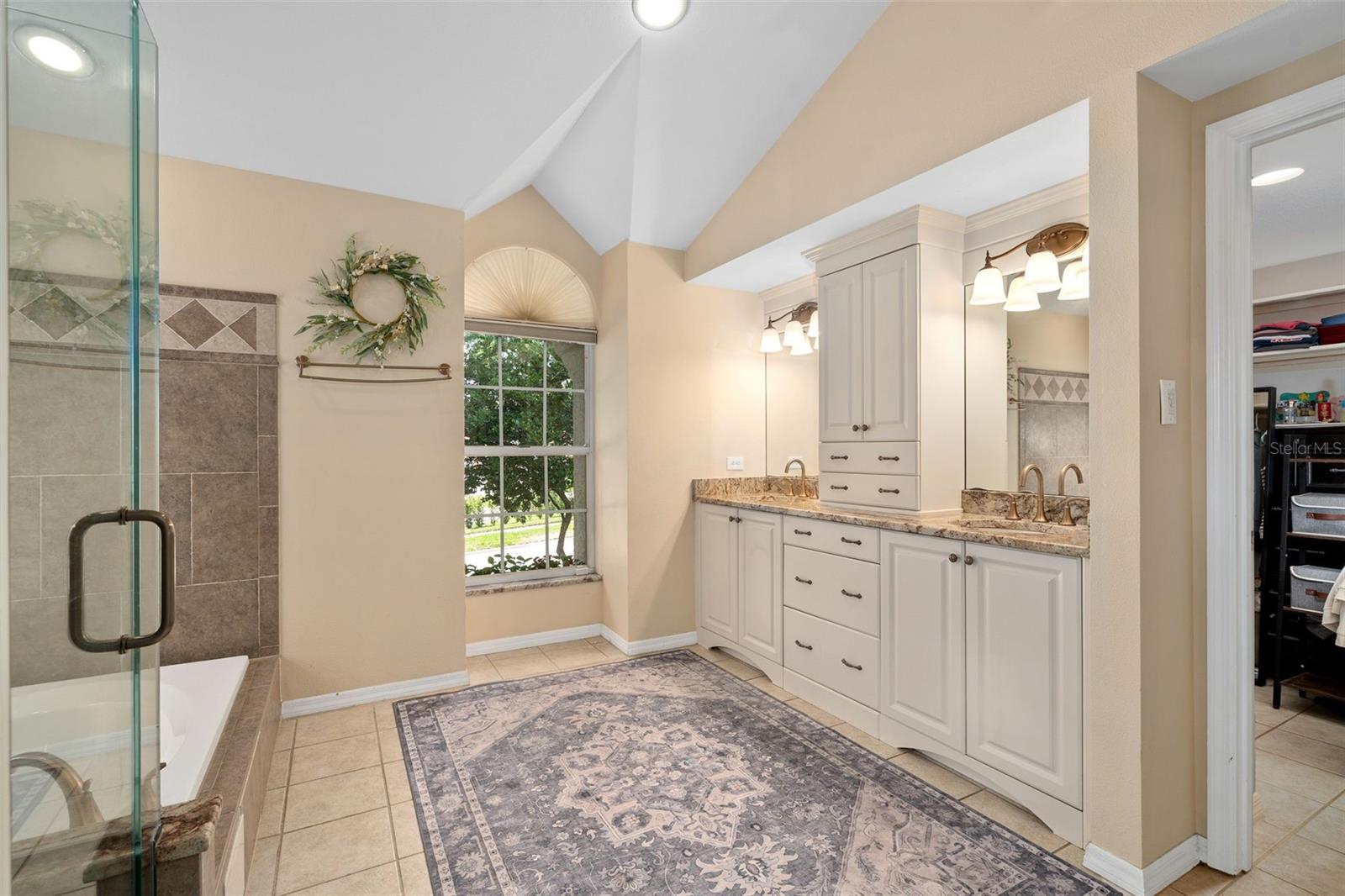 SWEETWATER COUNTRY CLUB SEC B - Residential