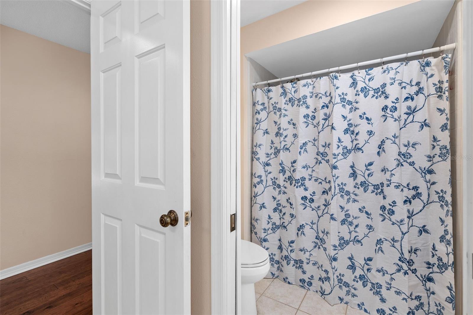 SWEETWATER COUNTRY CLUB SEC B - Residential