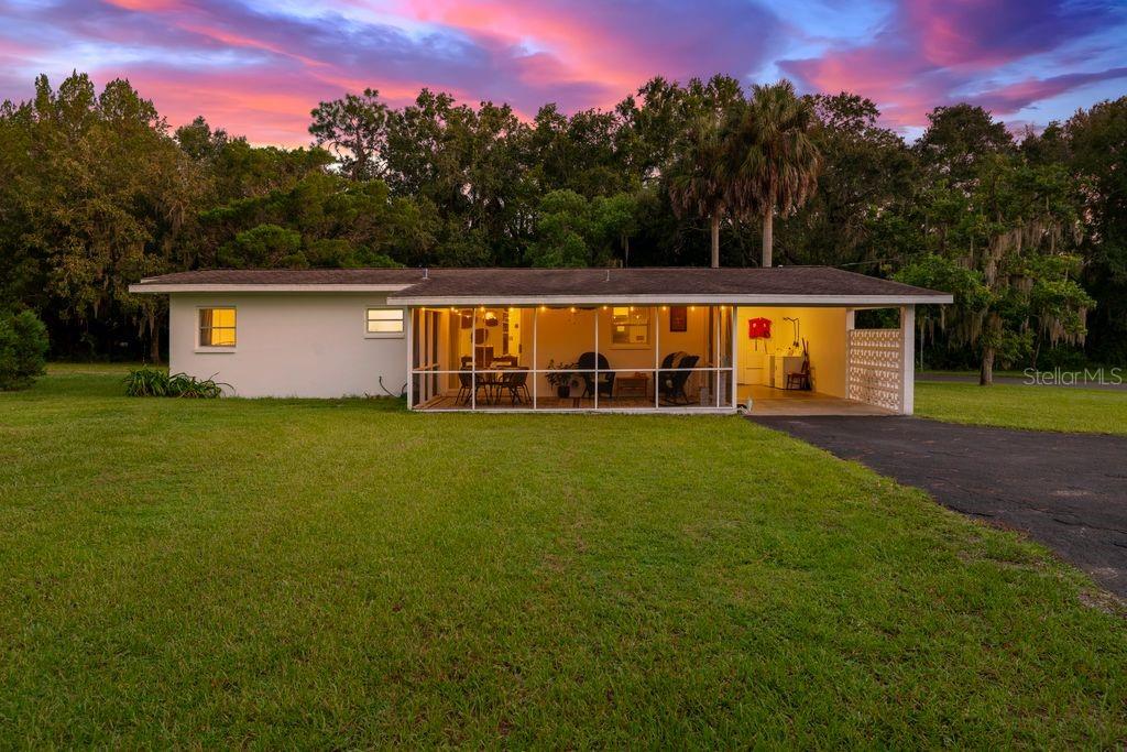 TROPIC TERRACE - Residential