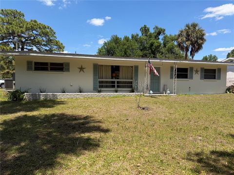 Photo of 9205 W Jasmine Lane, Crystal River, FL 34429 (MLS # OM724059)