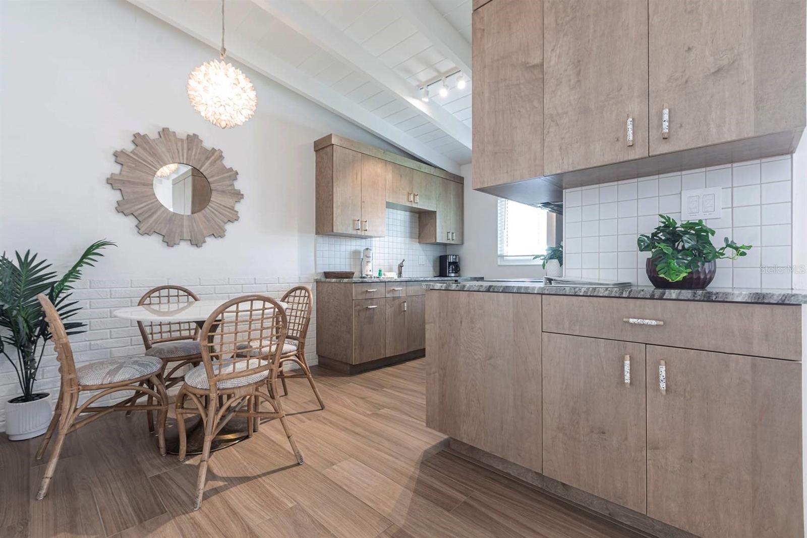 CASA MAR - Residential Lease