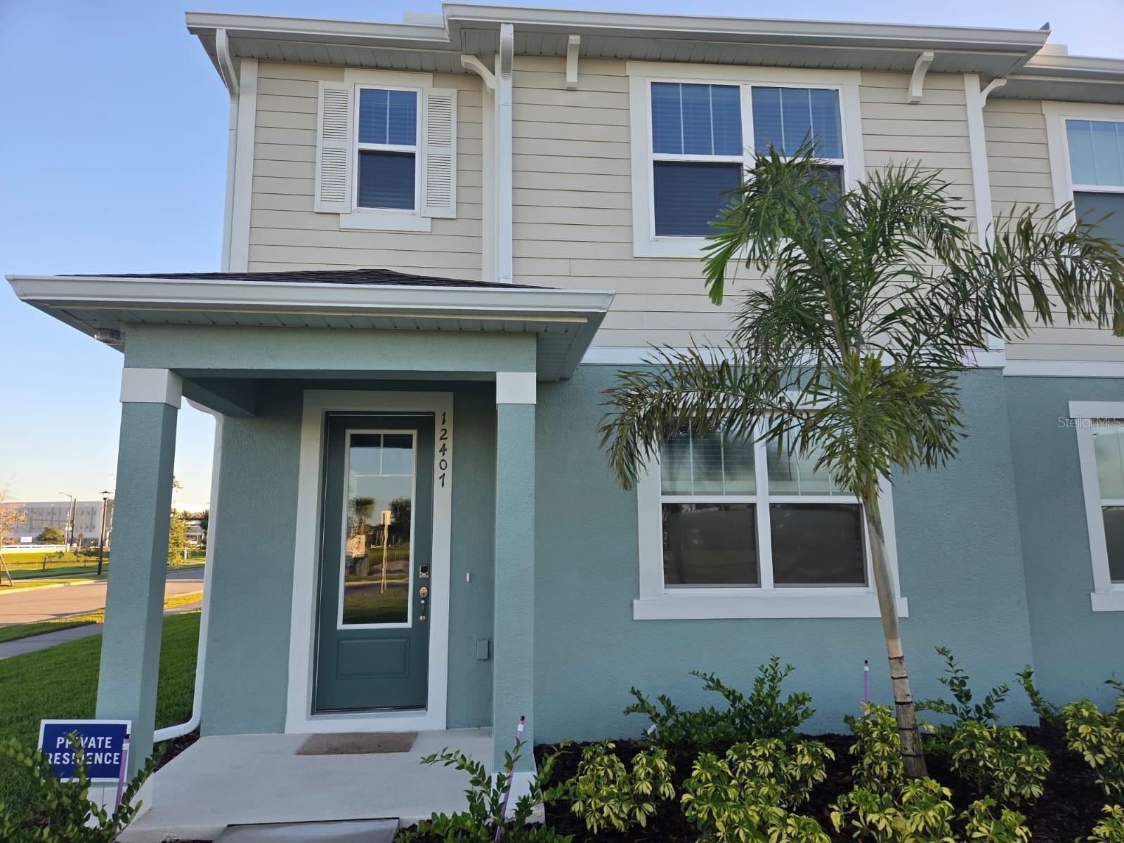 4-Bedroom Townhome for Rent in Lake Nona End Unit, Corner Lot, Brand New!
Be the first to live in this brand-new 4-bedroom, 2.5-bathroom townhome, perfectly located in the highly sought-after Meridian Park at Lake Nona.
This is a rare end-unit townhome on a corner lot, which means extra windows, abundant natural light, and enhanced privacy throughout the home.
The location is unbeatable:
Right in front of the Clubhouse enjoy resort-style amenities just steps from your door. From the master bedroom window, you have a direct view of the Clubhouse.
From another bedroom, you'll enjoy a clear view of the brand-new Lake Nona High School, opened just last year. The home is also within a very short distance of the Middle School and Elementary School, making it extremely convenient for families.
The other two bedrooms feature beautiful views of two scenic lakes, bringing natural light and serenity into your home.
Home Features:
Brand new construction first-time rental.
End-unit, corner location with abundant sunlight and extra privacy.
Open and modern floor plan designed for comfort and functionality.
Bright, spacious interiors with contemporary finishes.
If you're looking for a new, never-lived-in home with unmatched natural light and an unbeatable location in Lake Nona, this townhome is the perfect choice.
