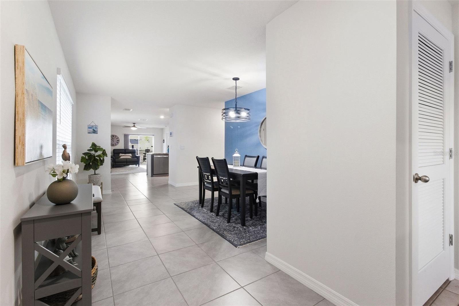 3718 MANNERED GOLD AVENUE