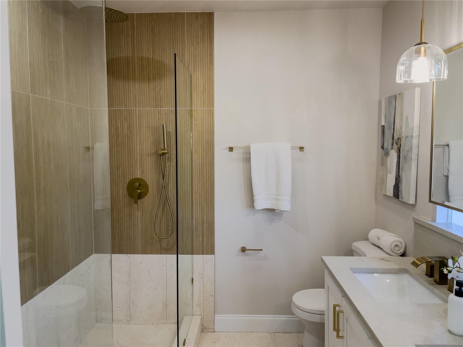 GOLDEN ESTATES - Residential