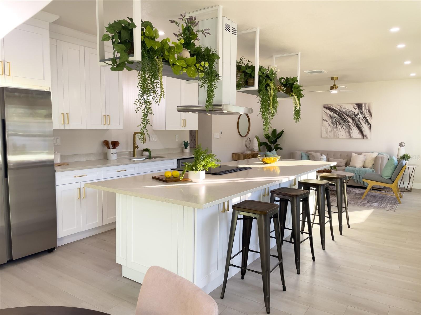 GOLDEN ESTATES - Residential