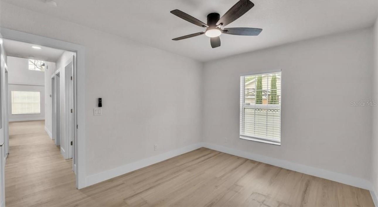 OLD GROVE - Residential Lease