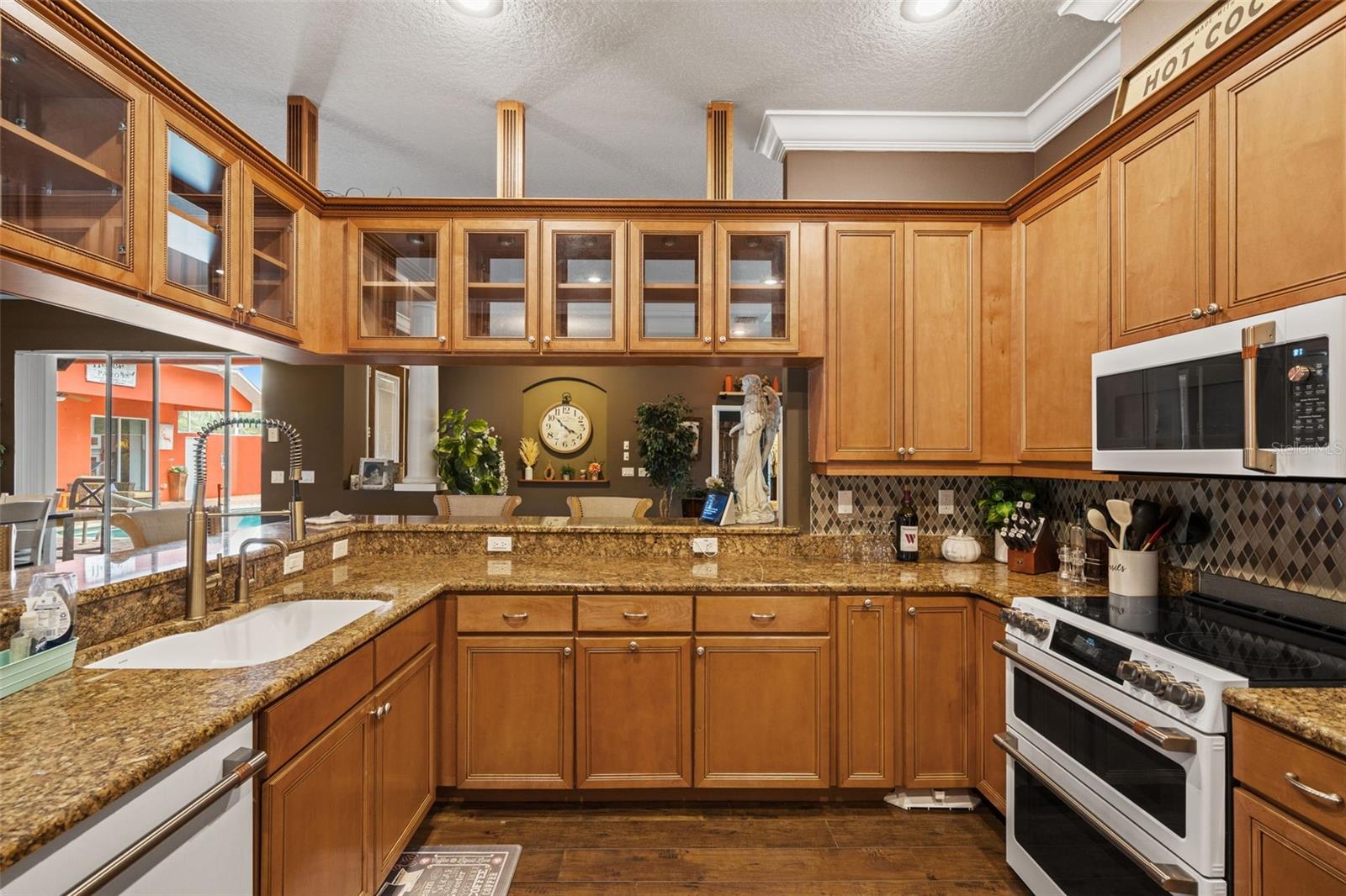 WOODLAND WATERS PH 4 - Residential