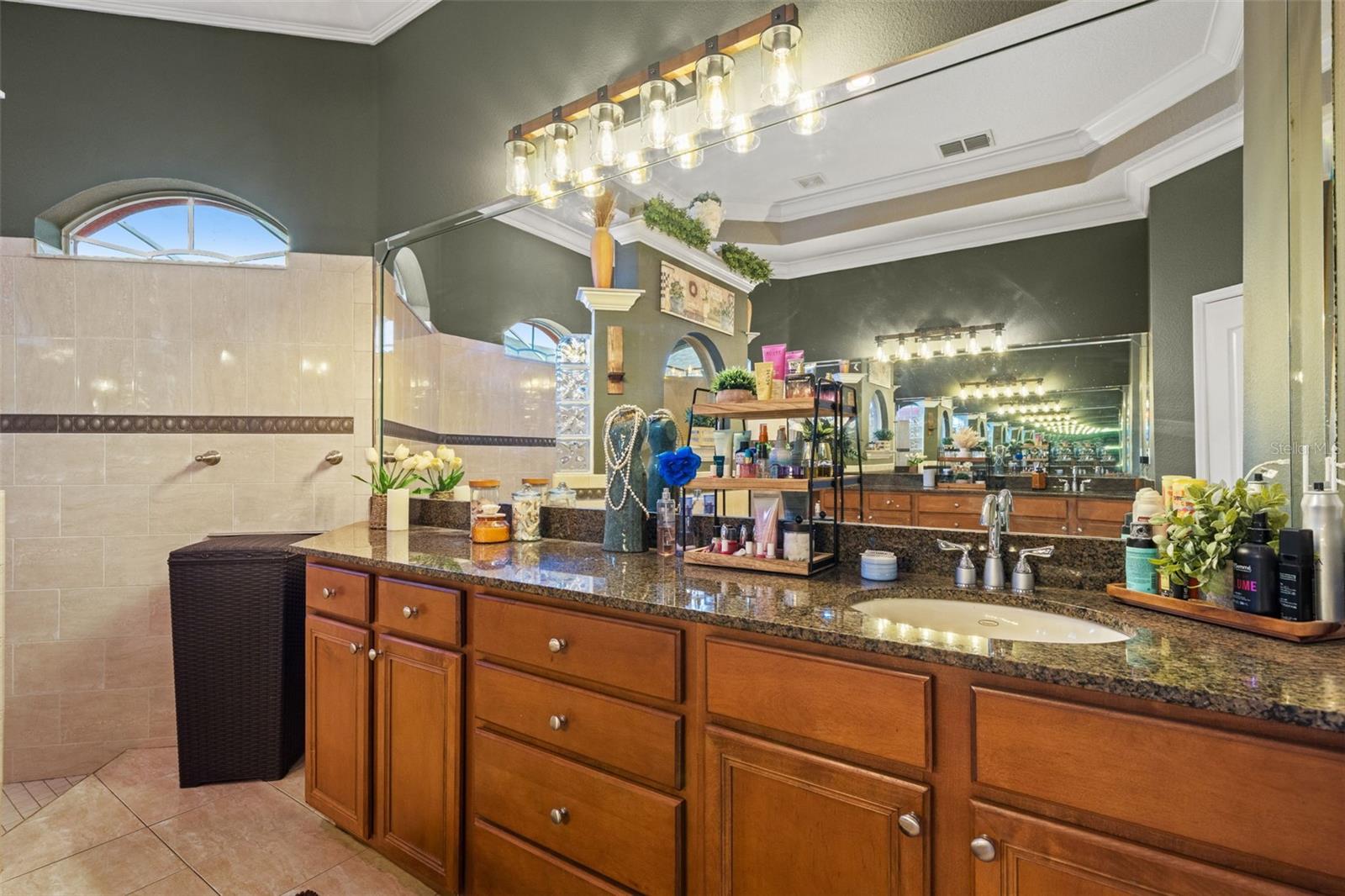 WOODLAND WATERS PH 4 - Residential