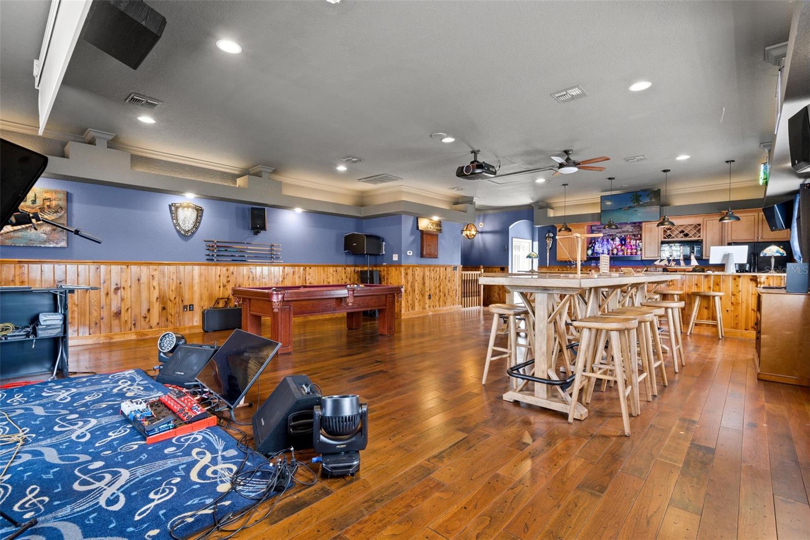 WOODLAND WATERS PH 4 - Residential