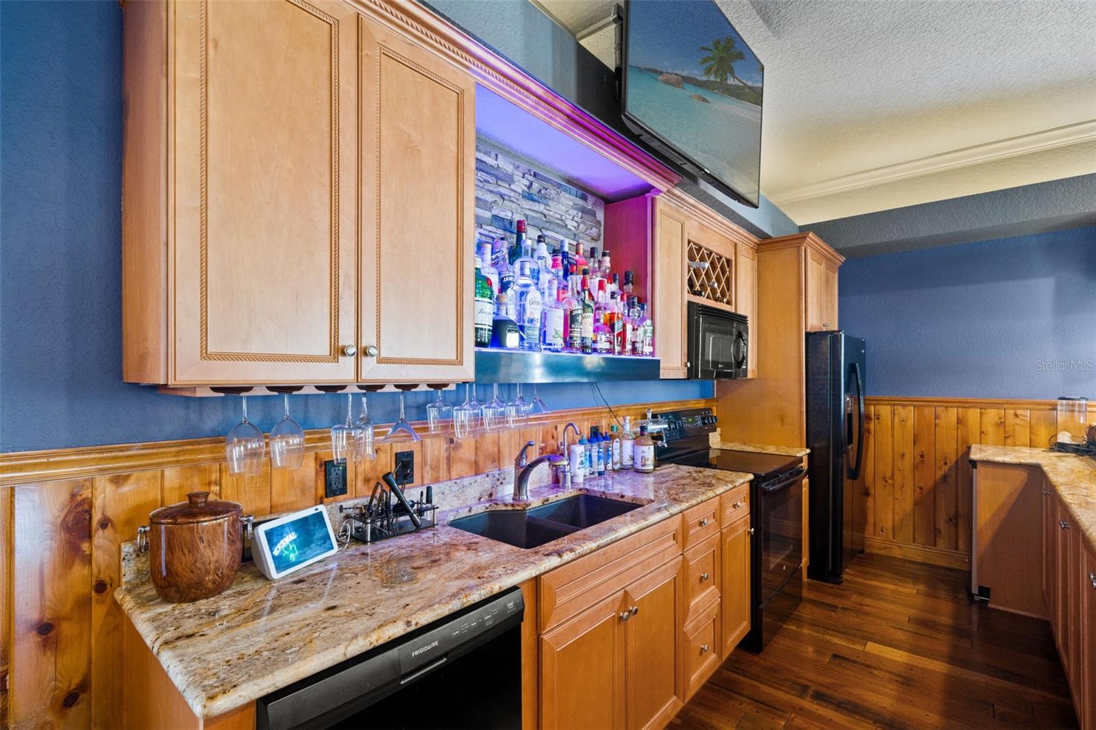 WOODLAND WATERS PH 4 - Residential