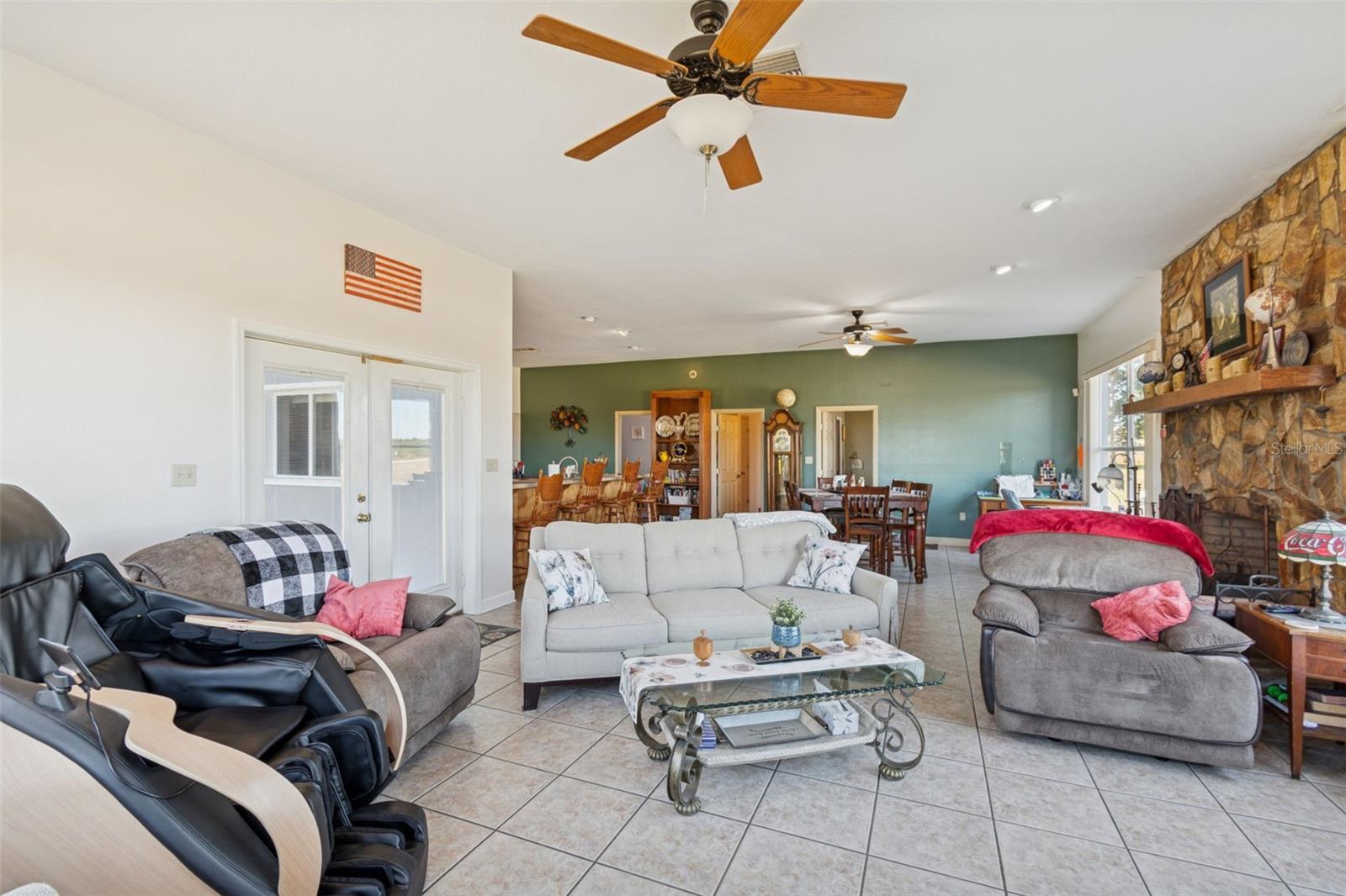 GROVE LAKE ESTATES - Residential