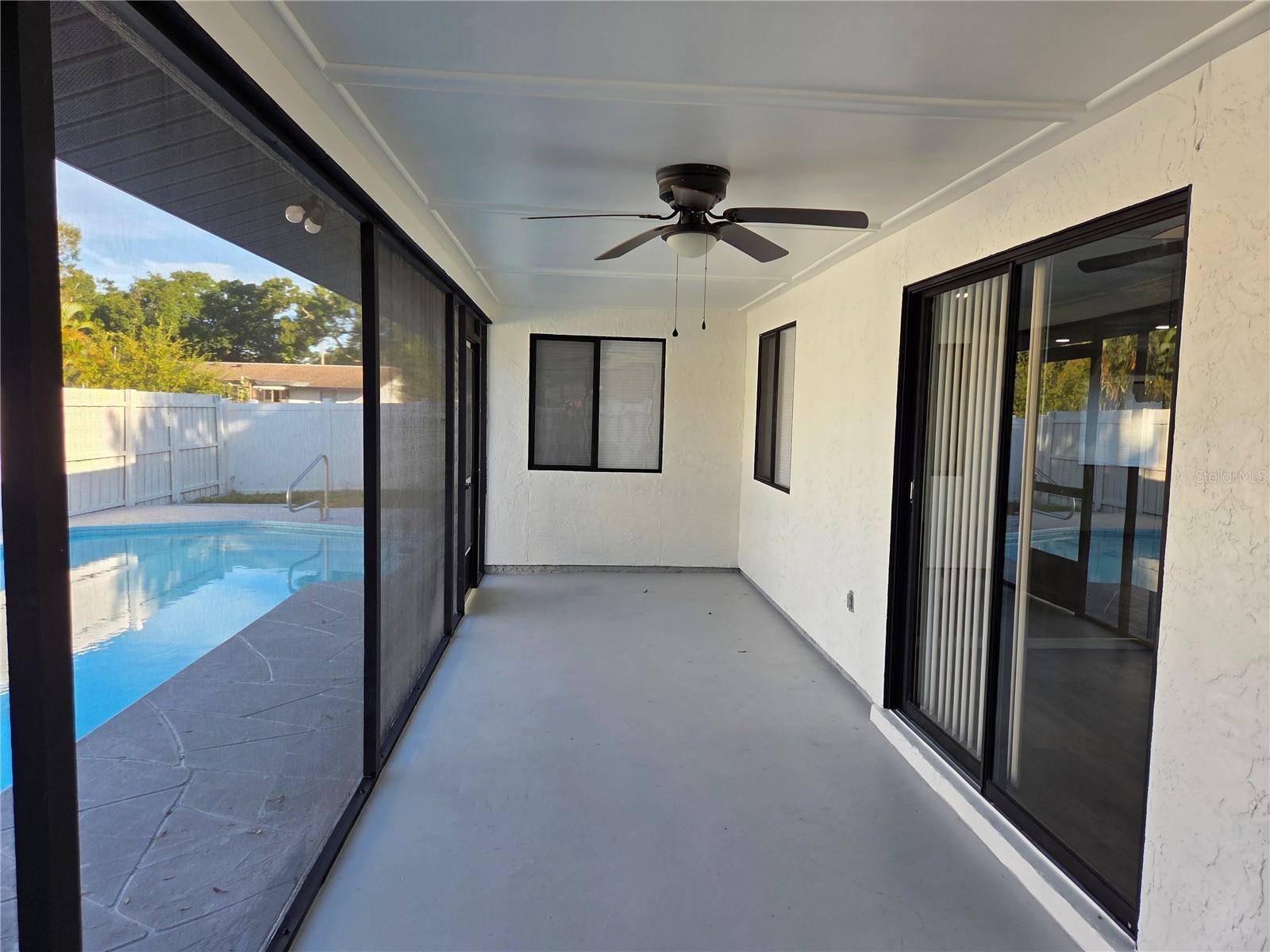 SHOREVIEW - Residential