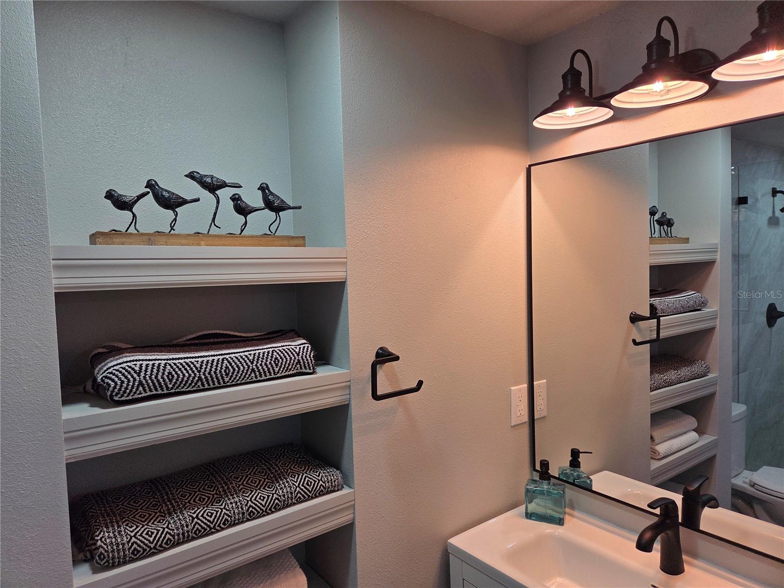 SHOREVIEW - Residential