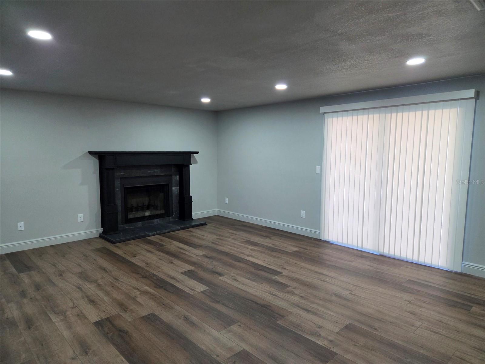 SHOREVIEW - Residential