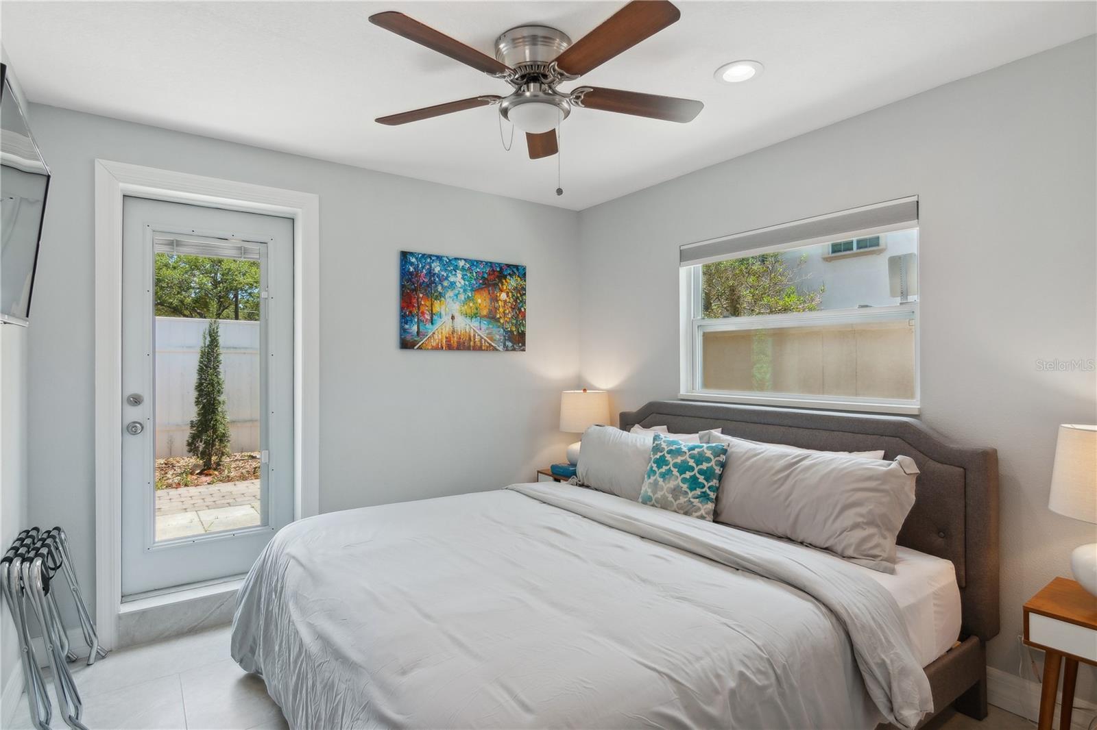 VALENCIA TERRACE REV - Residential Income