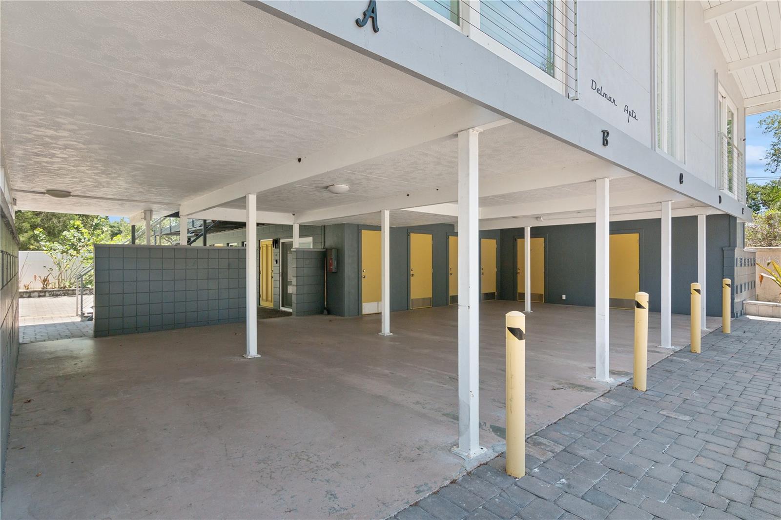 VALENCIA TERRACE REV - Residential Income