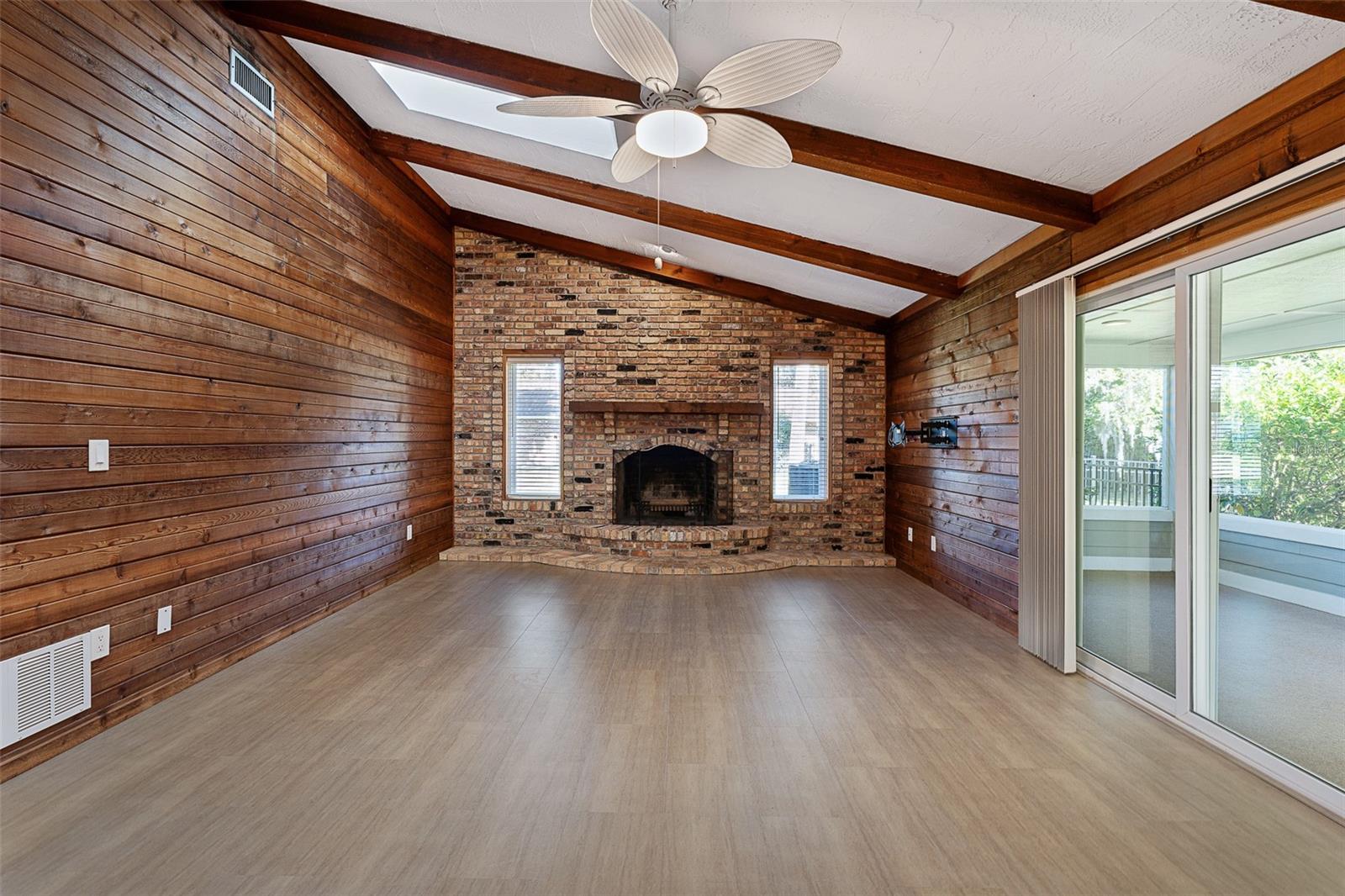 PELICAN BAY PH 01 UNIT 03 - Residential