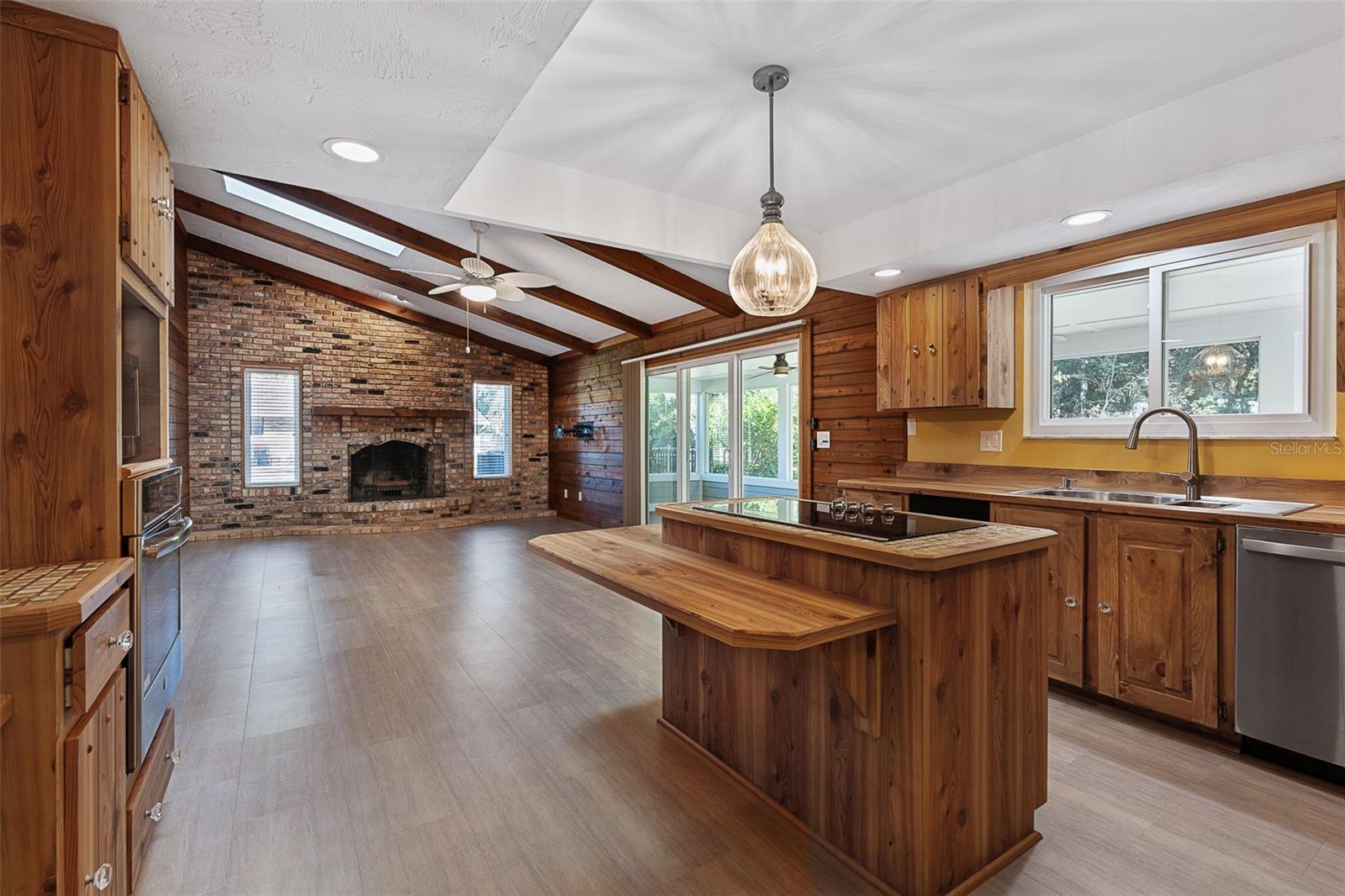 PELICAN BAY PH 01 UNIT 03 - Residential