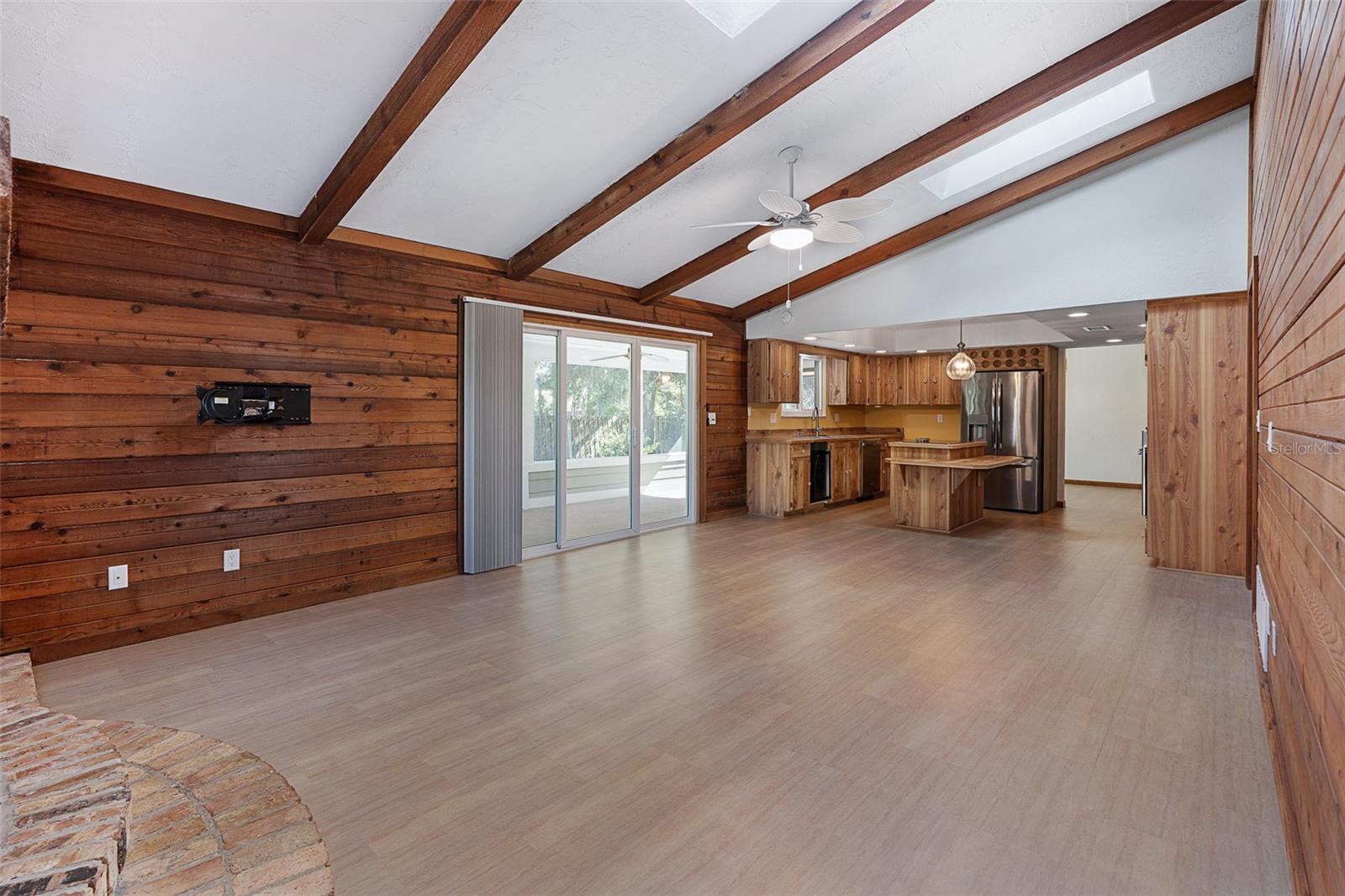 PELICAN BAY PH 01 UNIT 03 - Residential