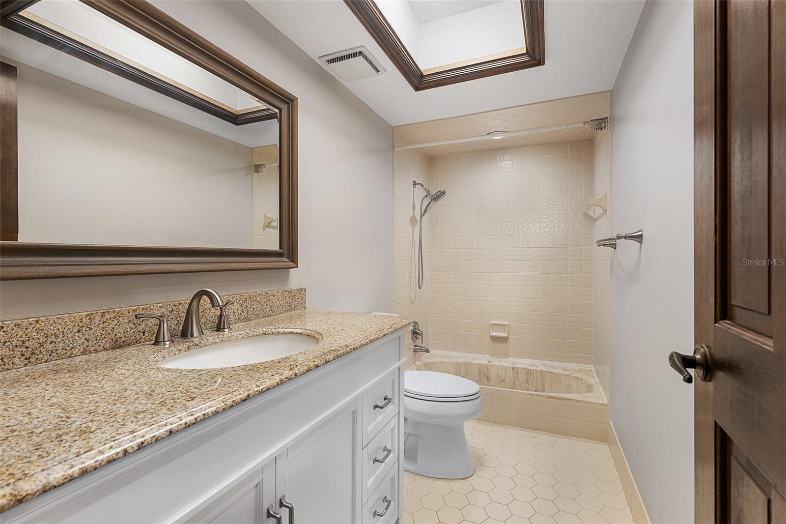 PELICAN BAY PH 01 UNIT 03 - Residential