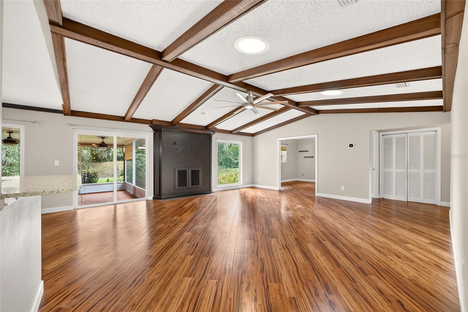 8100 NW 48TH LANE