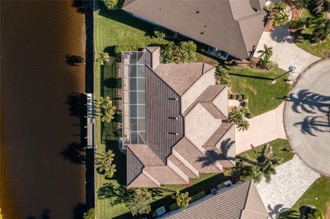 A home in PUNTA GORDA