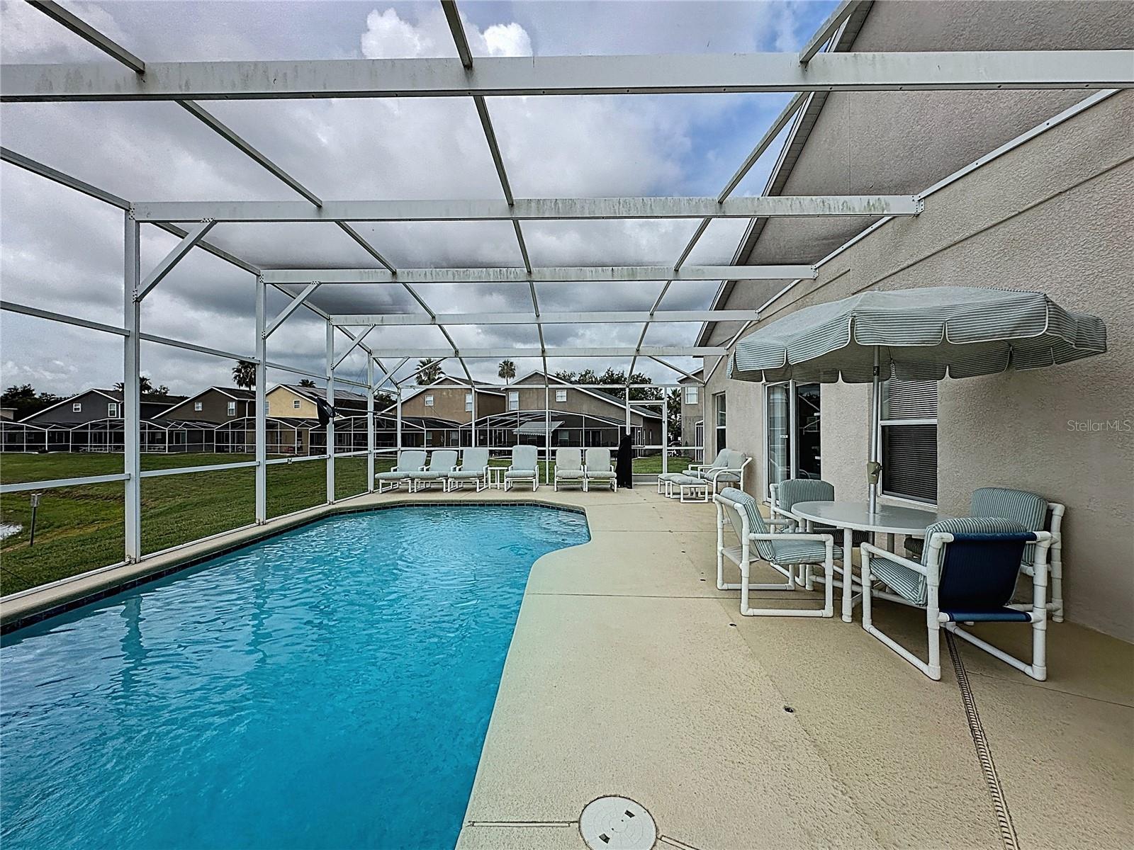 344 BLOOMINGDALE DRIVE