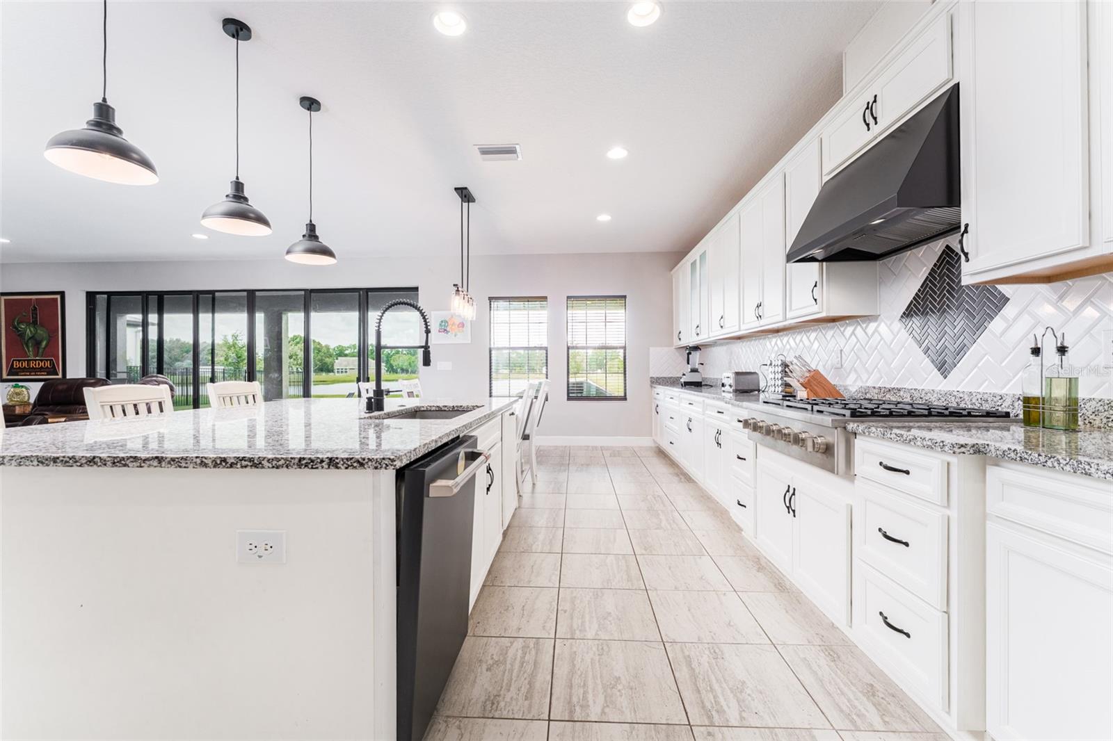 B & D HAWKSTONE PH 2 - Residential